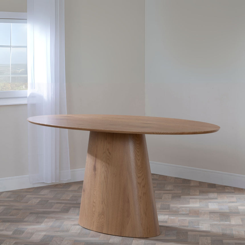 Verbania Oak 6 Seater Oval Dining Table